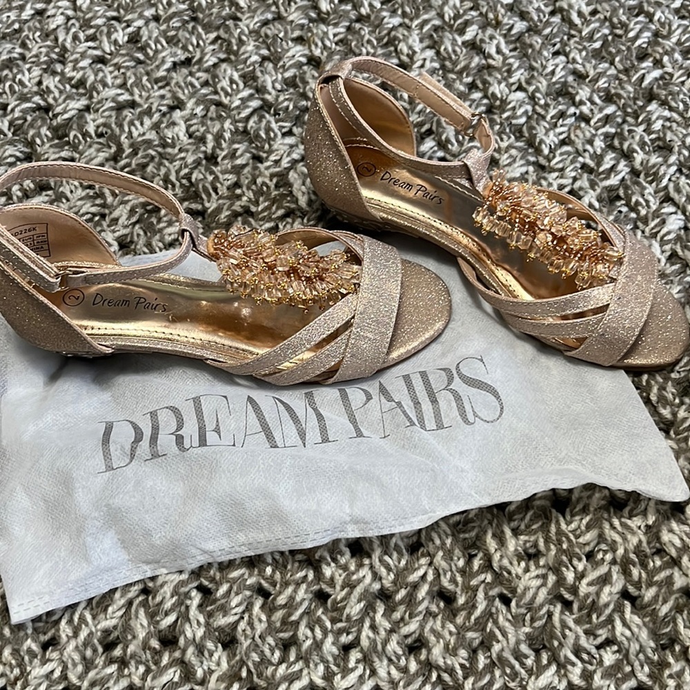 GIRLS Dream Pairs - heels